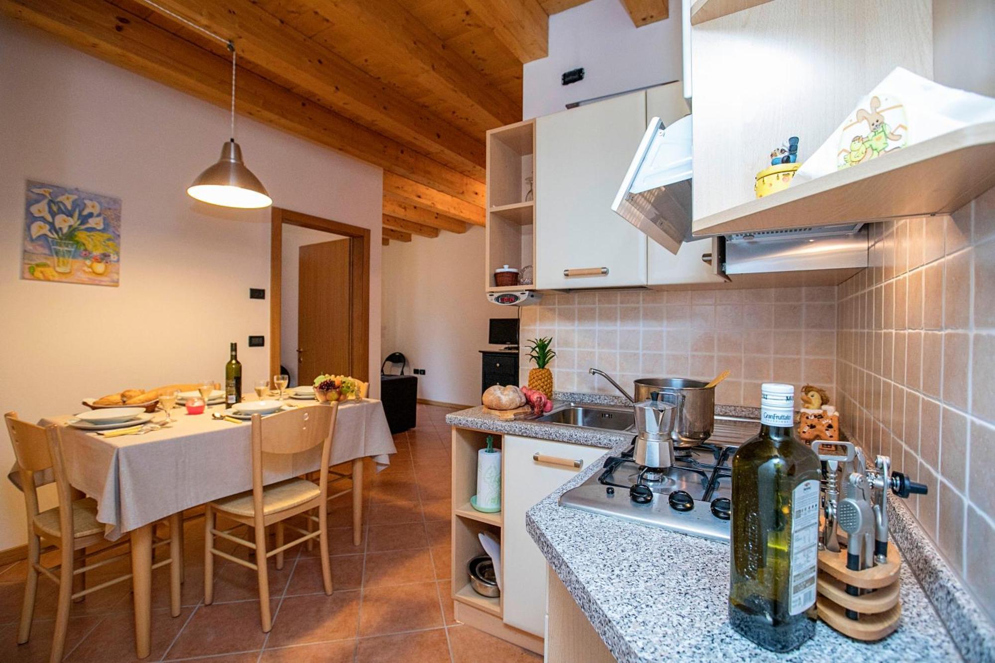 Appartamento Centro Storico Riva - Happy Rentals Exterior foto
